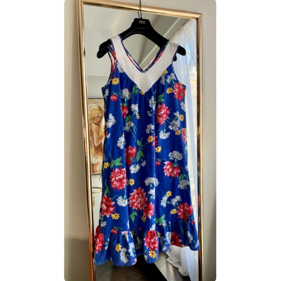 Vintage Dresses & Skirts - Vintage 1960's Floral House Dress in Cobalt Blue with Red + Yellow Flowers • M